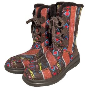 UGGS Love UGG I Heart Lacy Short Boots  Nordic Textile Boho Country Wool SZ 7